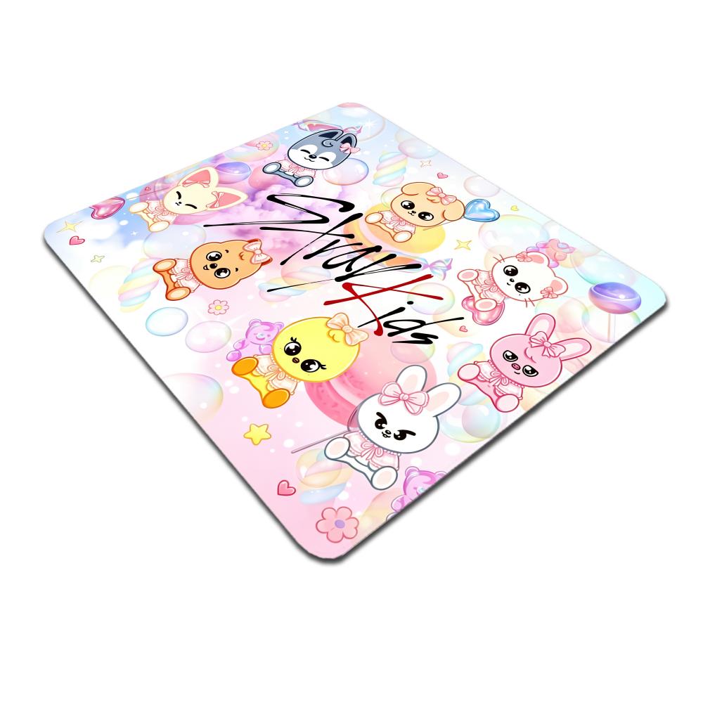 Kpop Stray--kids S-skzoo クールな漫 - Desk Setup Kpop のレビューと価格
