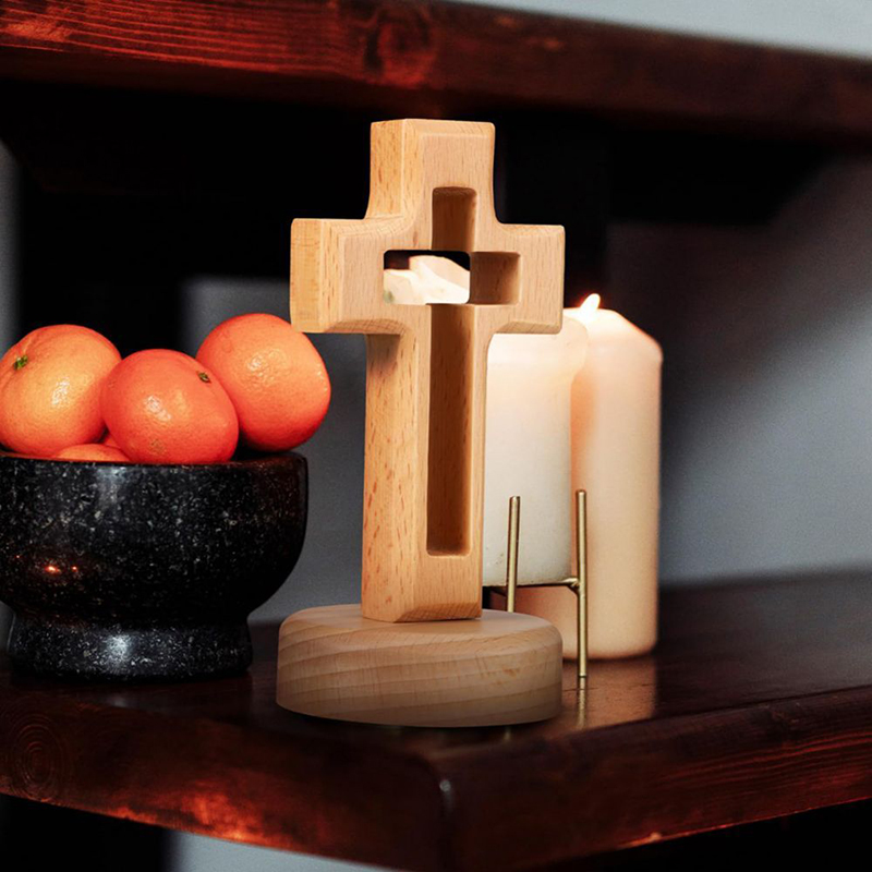 十字架の木製置物、壁掛け式、宗教的なテーブルデコレーション、 - Desk Setup Wood のレビューと価格